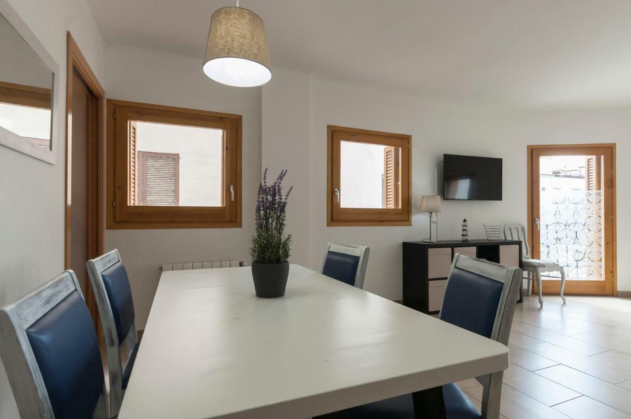 Lets Holidays Mediterranean Apartment 3 Minutes To The Beach 3 Tossa de Mar Bagian luar foto